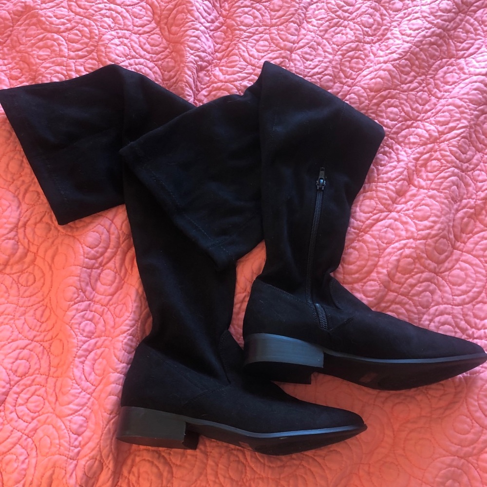NWOT Report Over The Knee Boots - Black